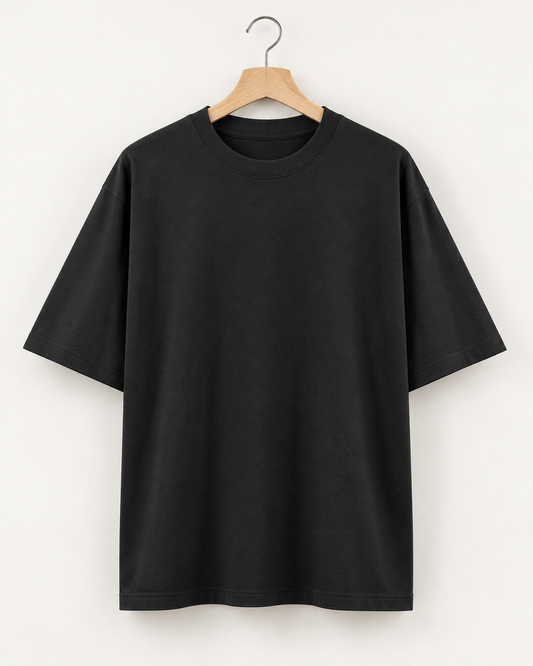 Black - Oversized T-Shirt
